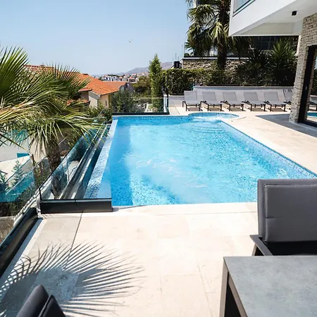 Villas-kroatien * Traù