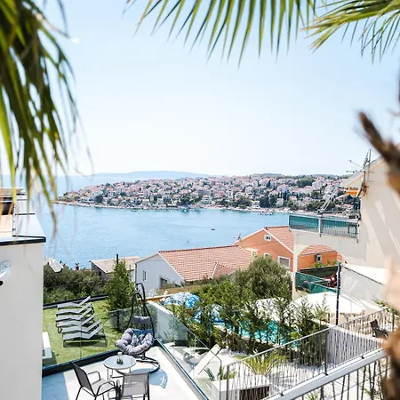 Villas-kroatien Βίλα *